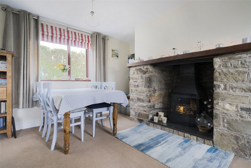 Property photo 3 of 19 Picture No. 18