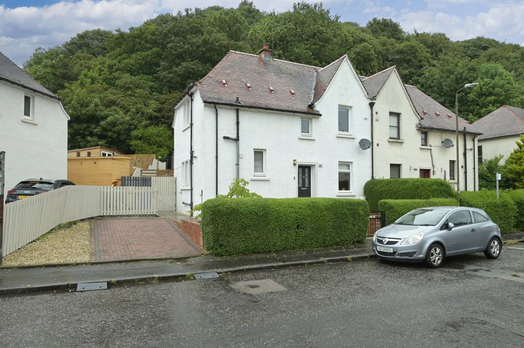 Property photo 1 of 28