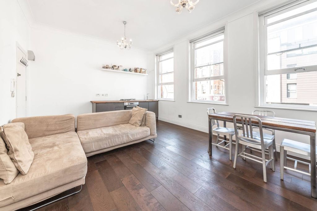 Property photo 1 of 5