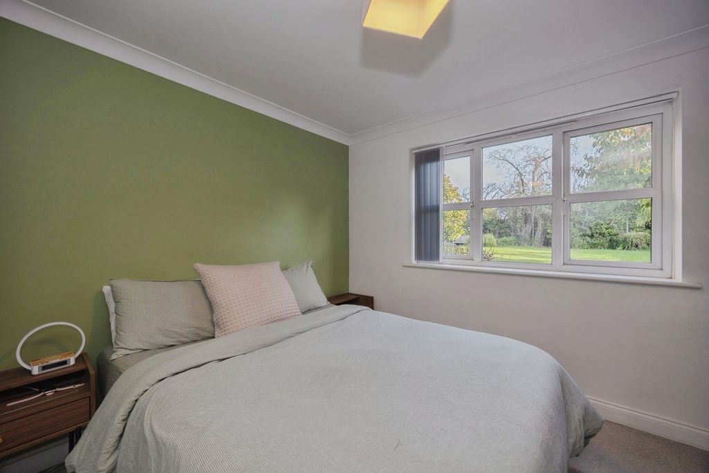 Property photo 3 of 12 Photo