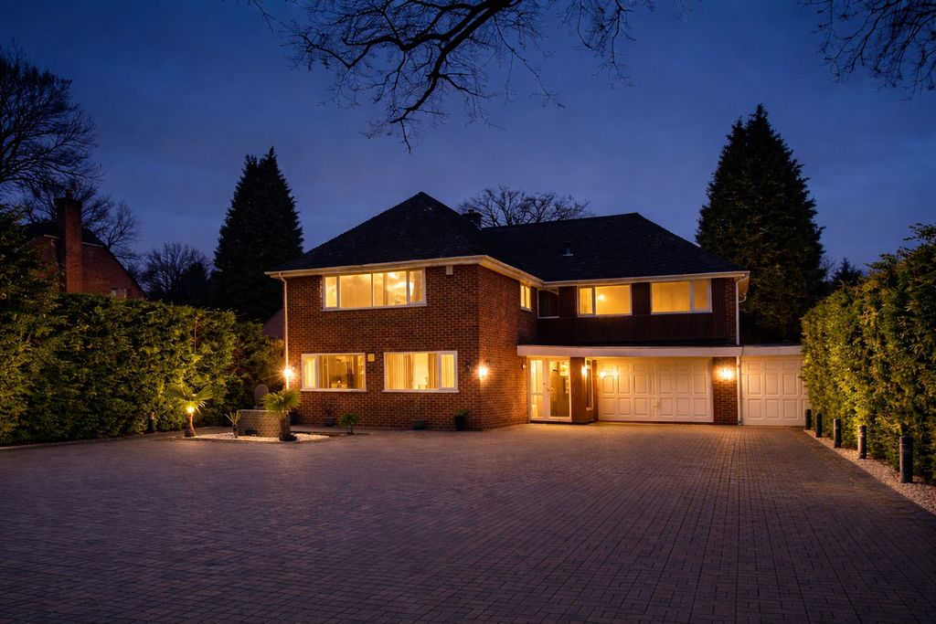 Property photo 2 of 23 Picture No. 33