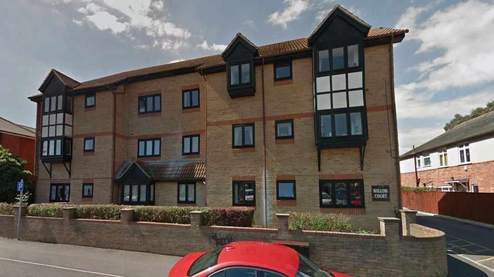 Property photo 1 of 3