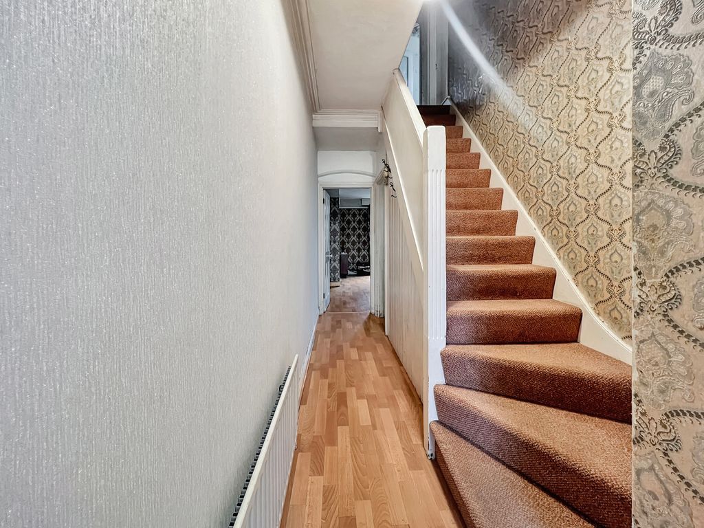 Property photo 2 of 17 87d6c1335A4536Da34Fcd5Fc1dc4Cbfcf3c35Ccb