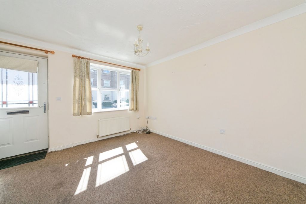 Property photo 3 of 16 Pbox-Img.Jpg
