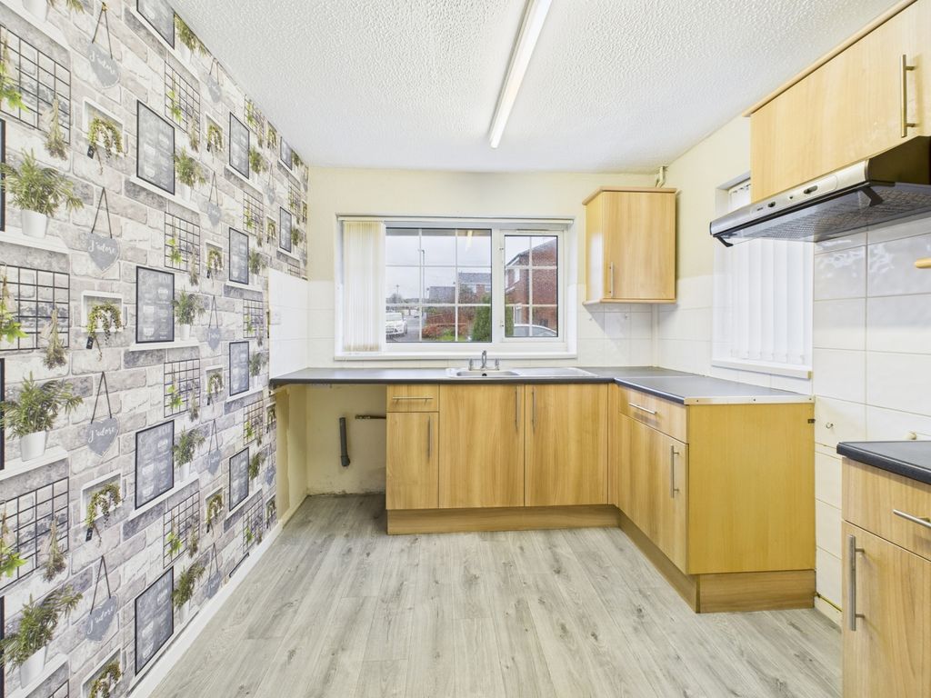 Property photo 3 of 24 Cam04233G0-Pr0045-Still003