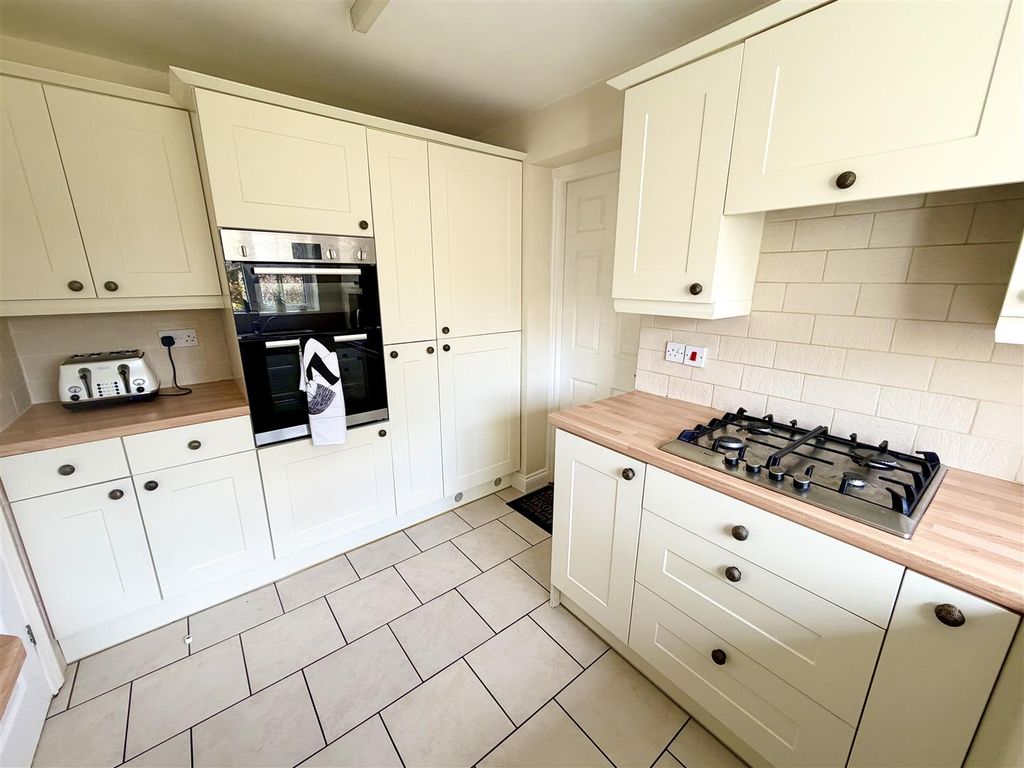 Property photo 3 of 18 Img_1393.Jpeg