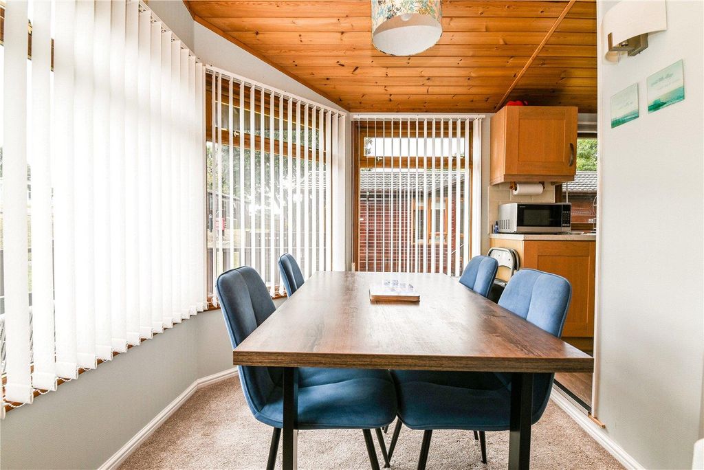 Property photo 3 of 15 Picture No. 06