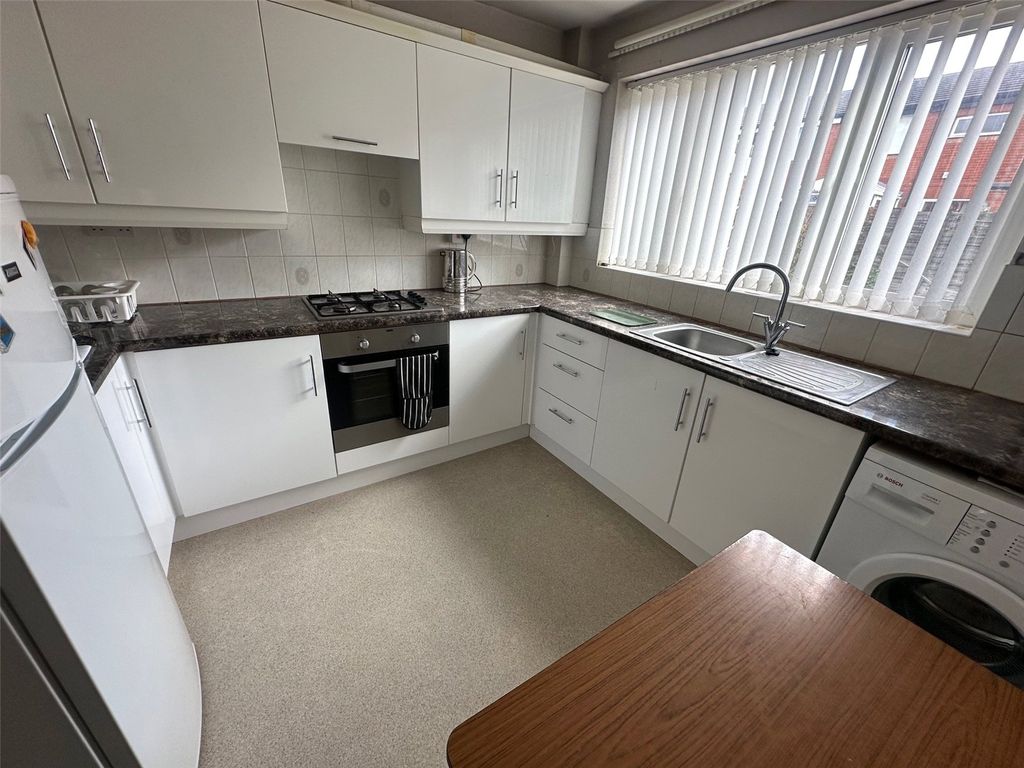 Property photo 3 of 9 Picture No. 01