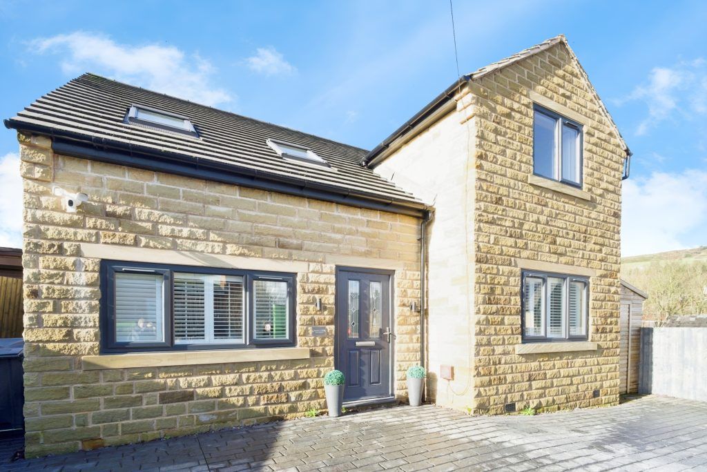 Property photo 2 of 16