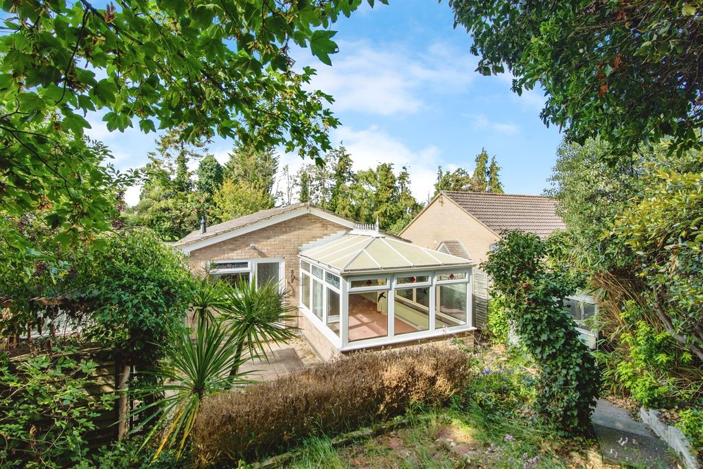 Property photo 3 of 17