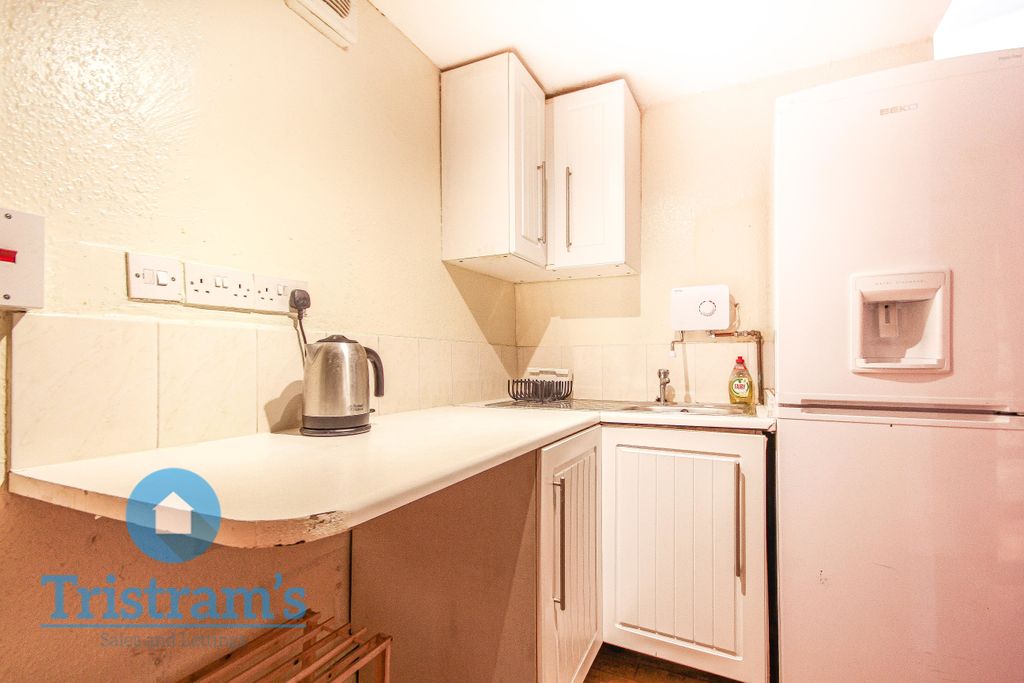 Property photo 3 of 5 Img_2596