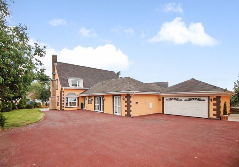 Property photo 1 of 41 15 Queens Valley