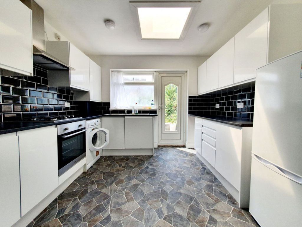 Property photo 1 of 10 Picture No. 01