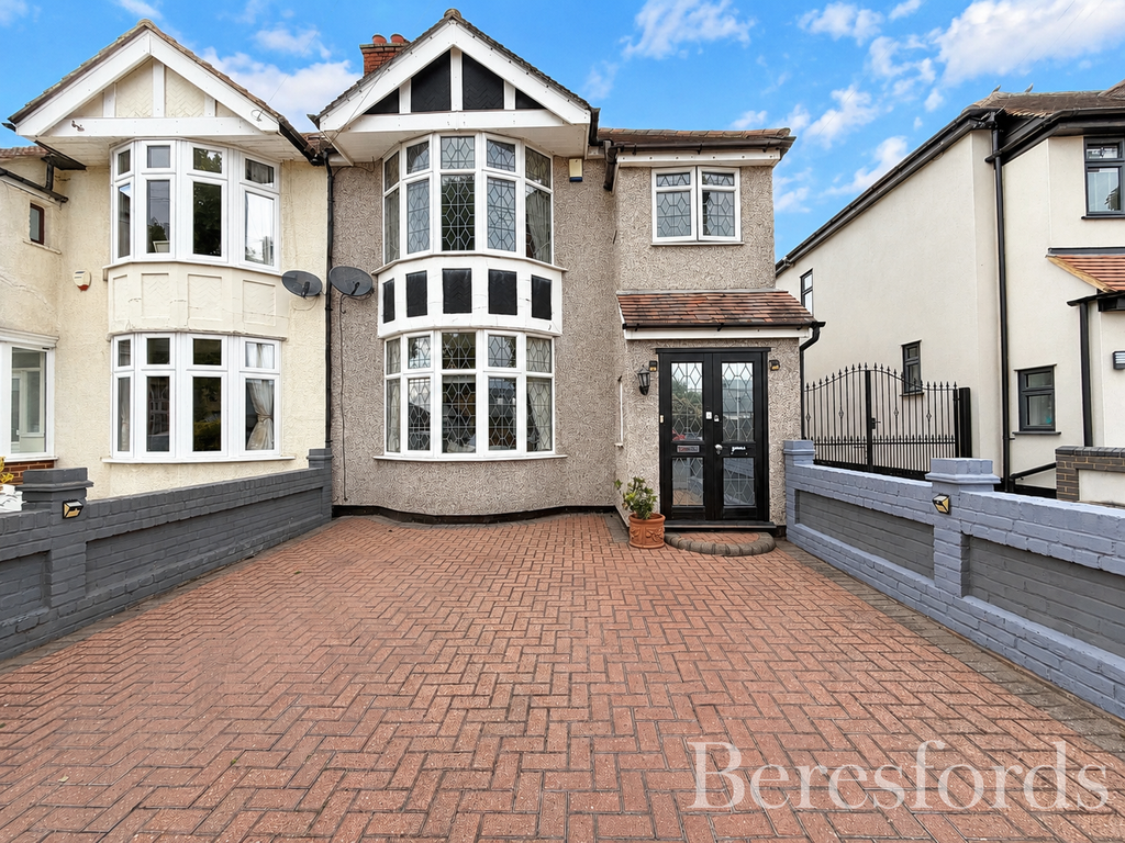 Property photo 1 of 39 Picture No. 04