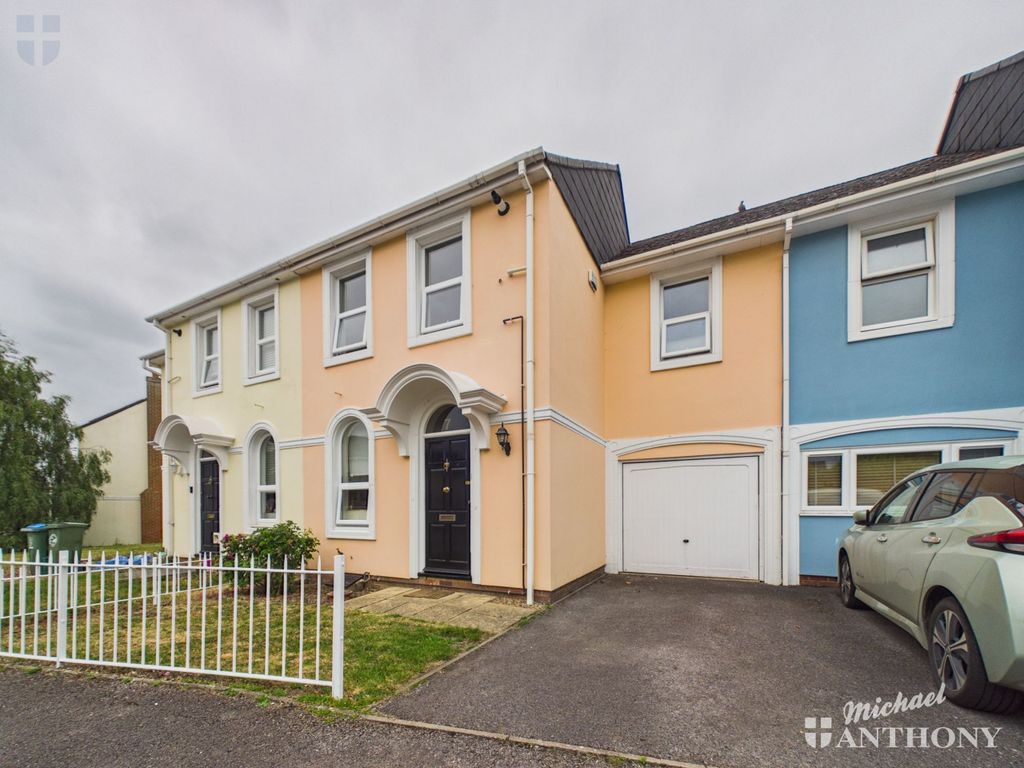 Property photo 1 of 9 Cam03218G0-Pr1045-Still015