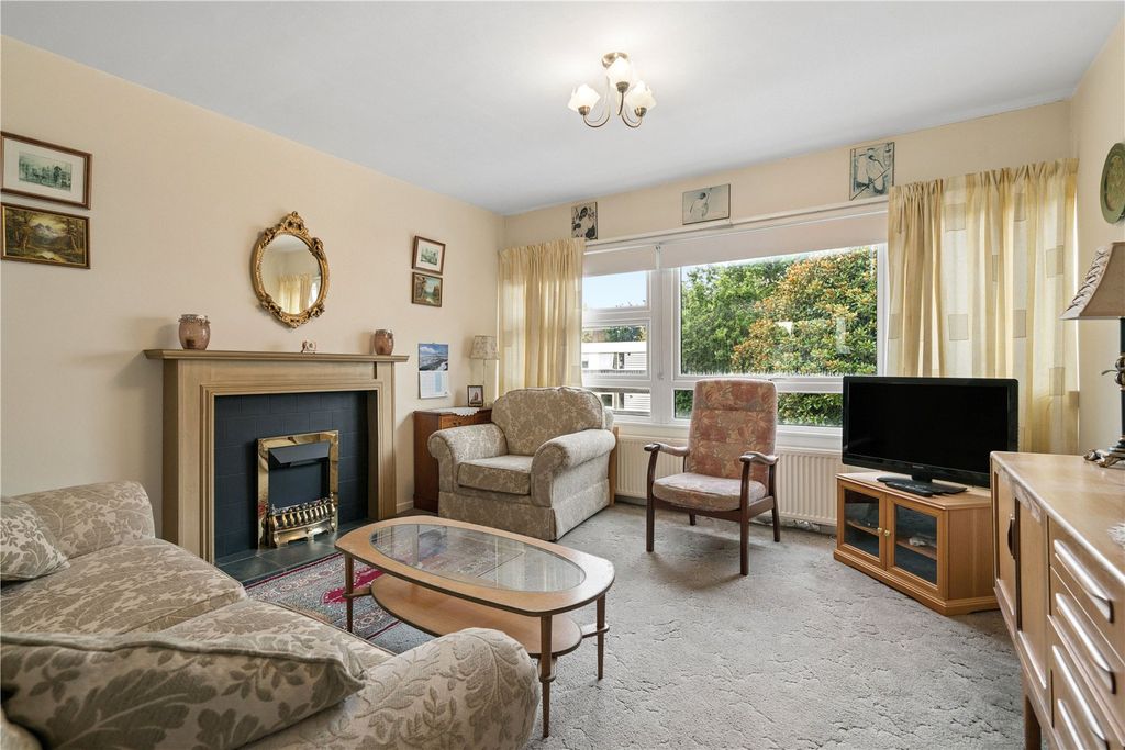Property photo 2 of 14 Picture No. 04