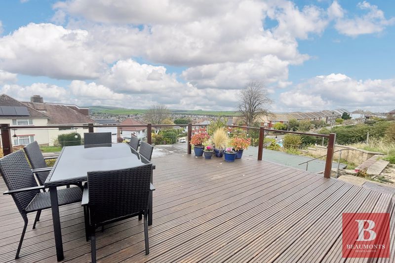 Property photo 2 of 22 Photo 29