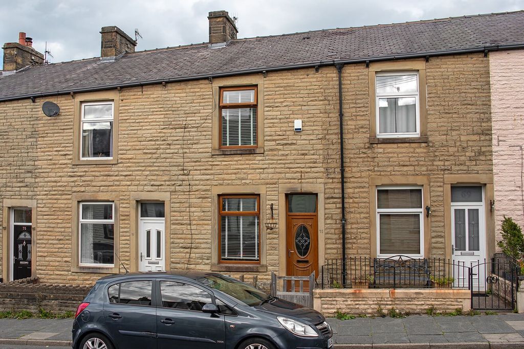 Property photo 1 of 11 4567670