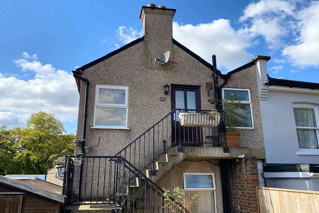 Property photo 1 of 3 Img_8552