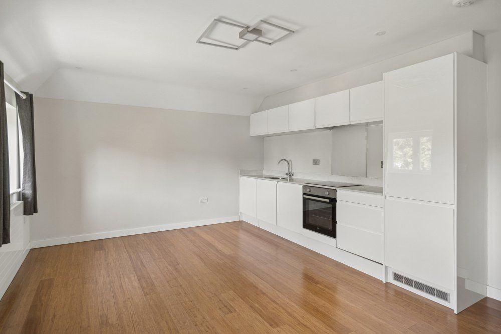 Property photo 3 of 11 Picture No. 15