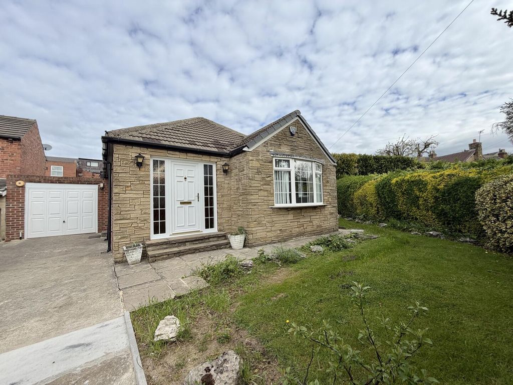 Property photo 1 of 21 Front (Exterior)