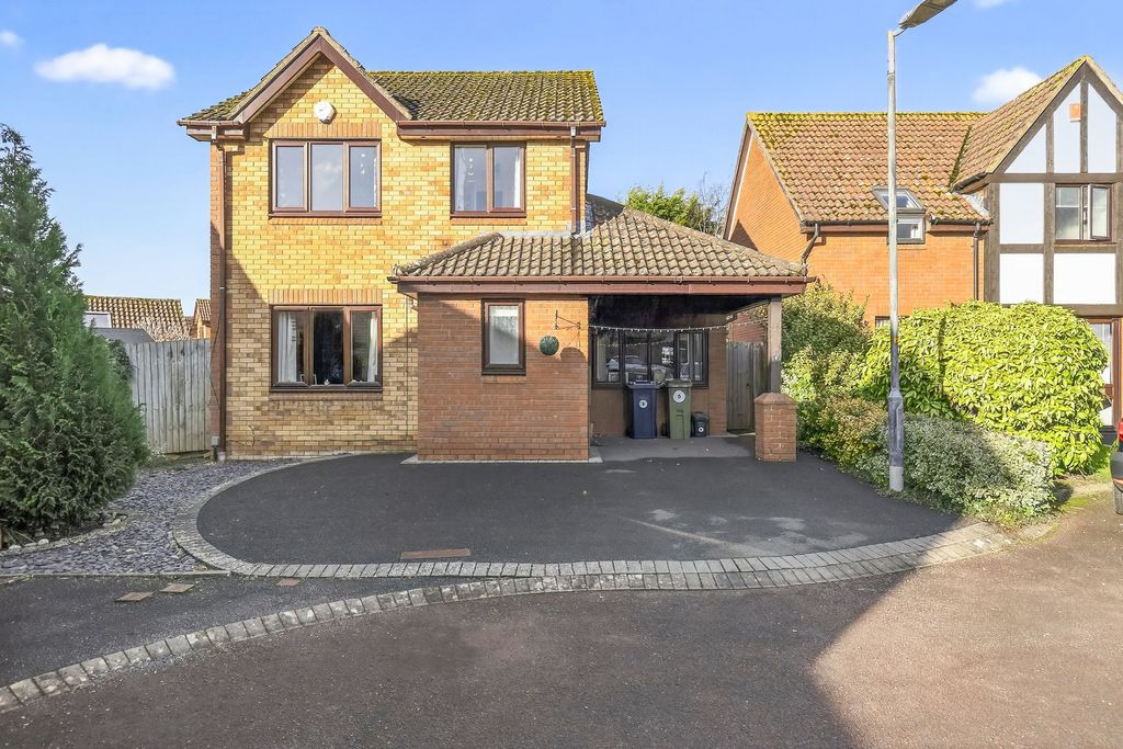 Property photo 1 of 20