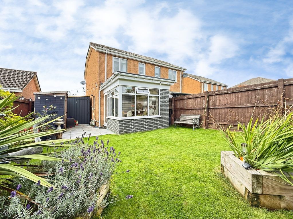 Property photo 2 of 18
