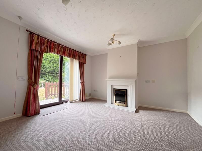 Property photo 3 of 14 Photo 16