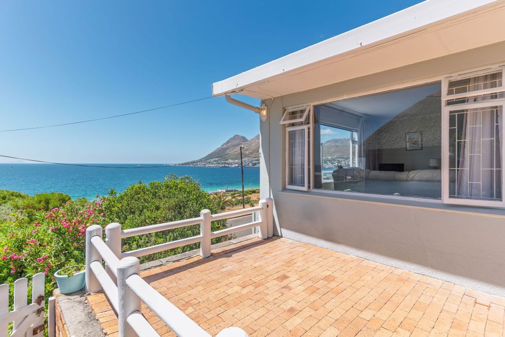 Property photo 1 of 35 Fh1725437