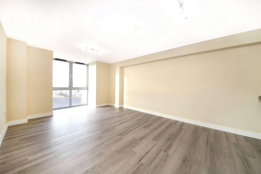 Property photo 3 of 13 Picture No. 07