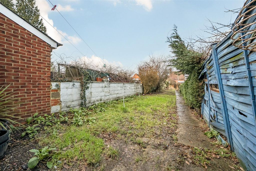 Property photo 3 of 19 1406057-11-697Ca83c1A717.Jpg