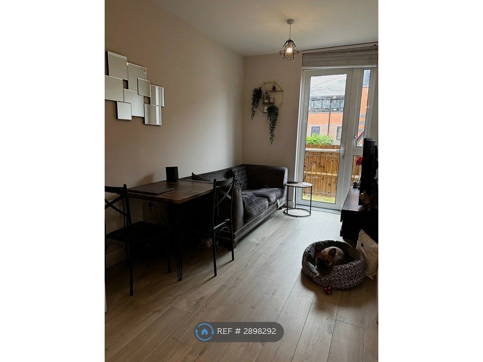 Property photo 3 of 12