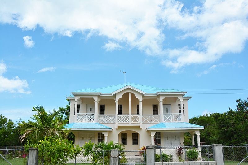 Property photo 1 of 27