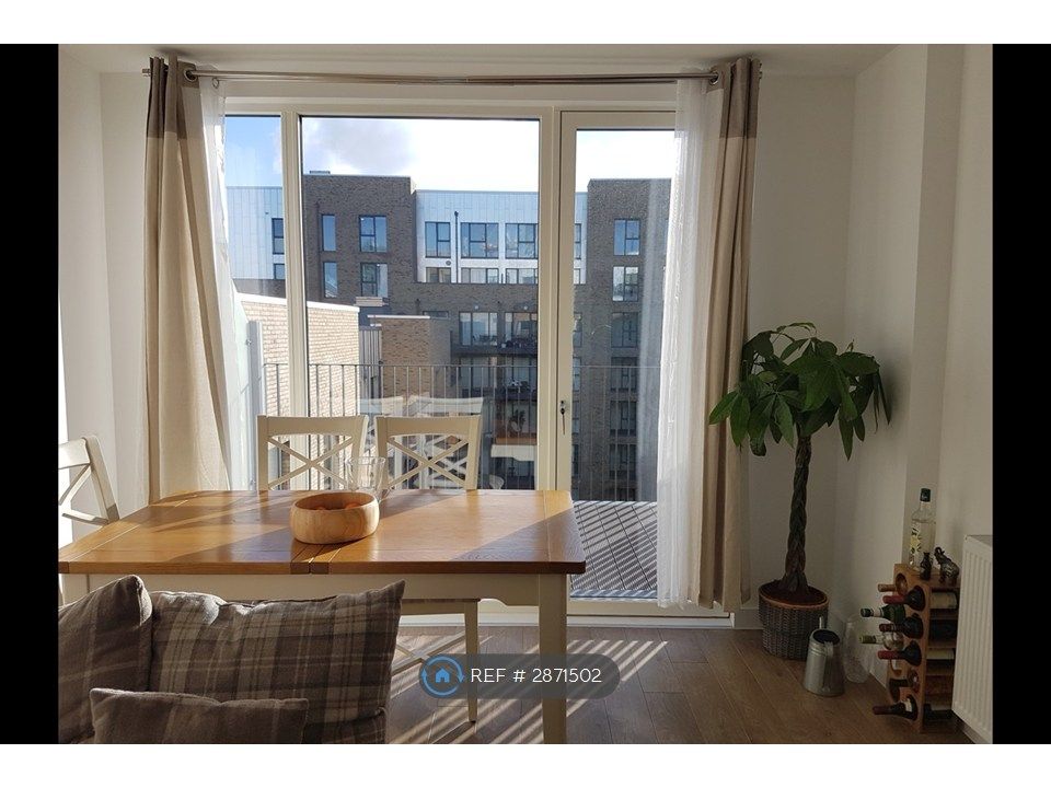 Property photo 1 of 8 Dining Area And Balcony