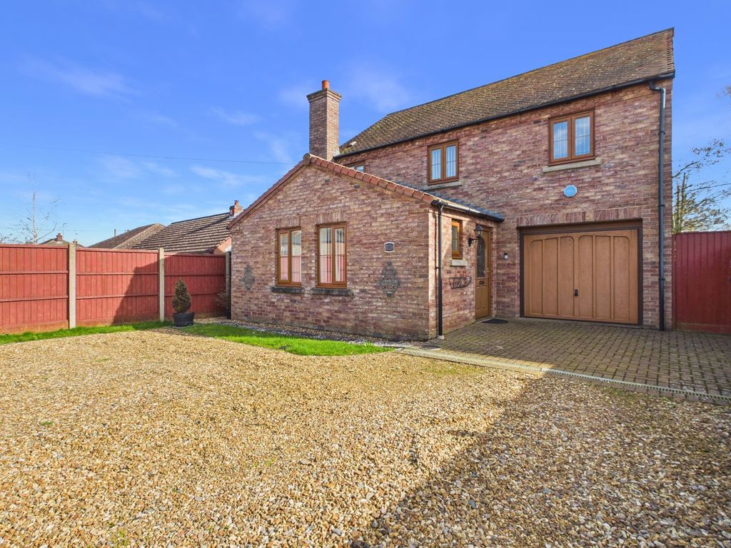 Property photo 1 of 24