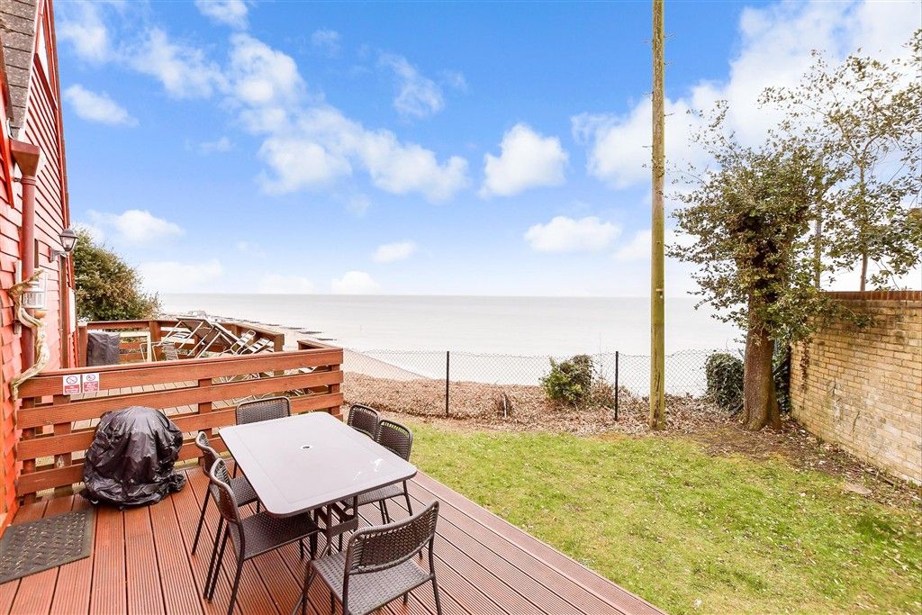 Property photo 3 of 12 Patio / Decking