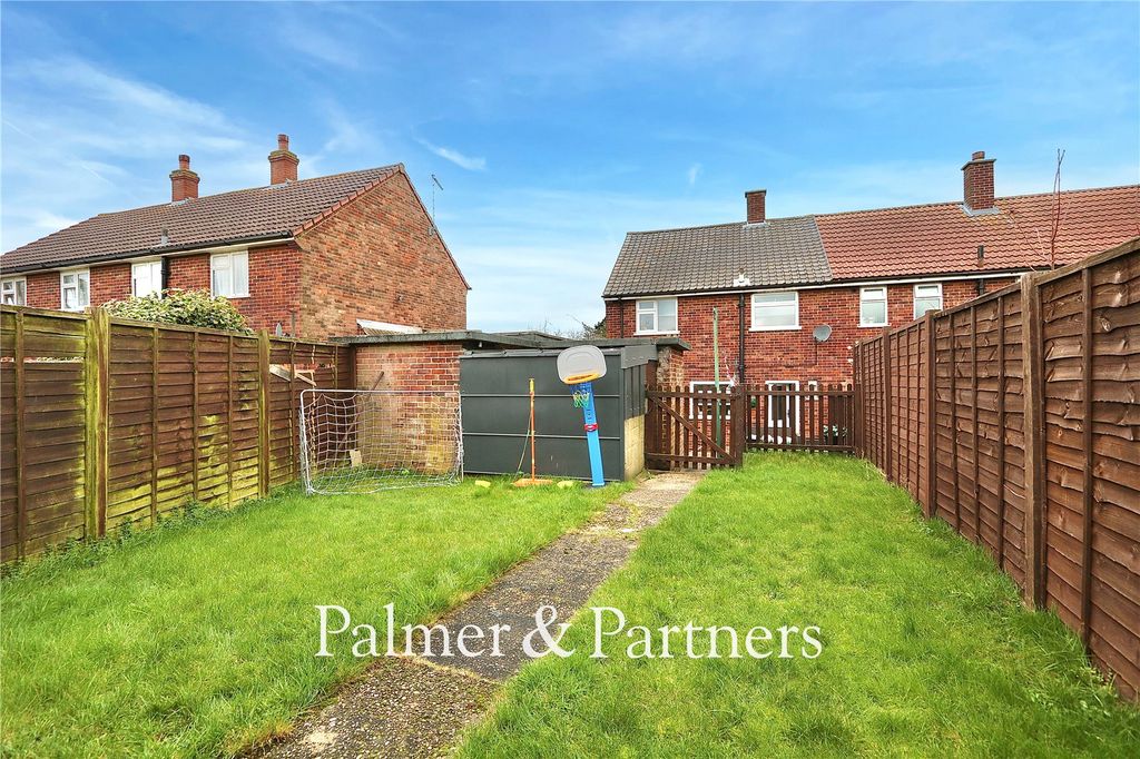 Property photo 2 of 17 Picture No. 04