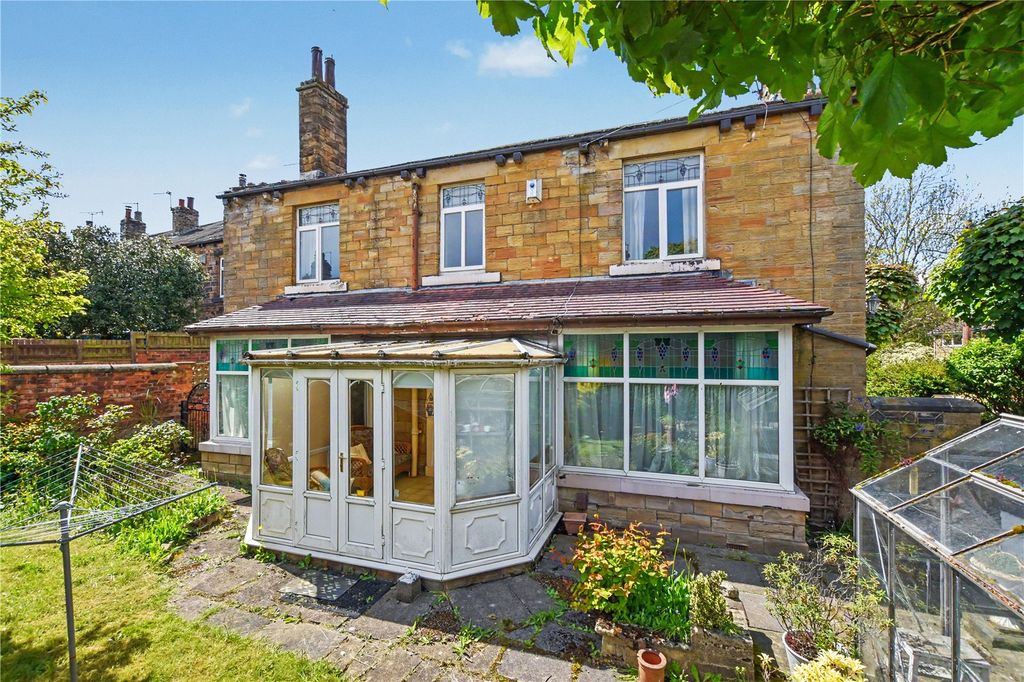 Property photo 1 of 32 Picture No. 33