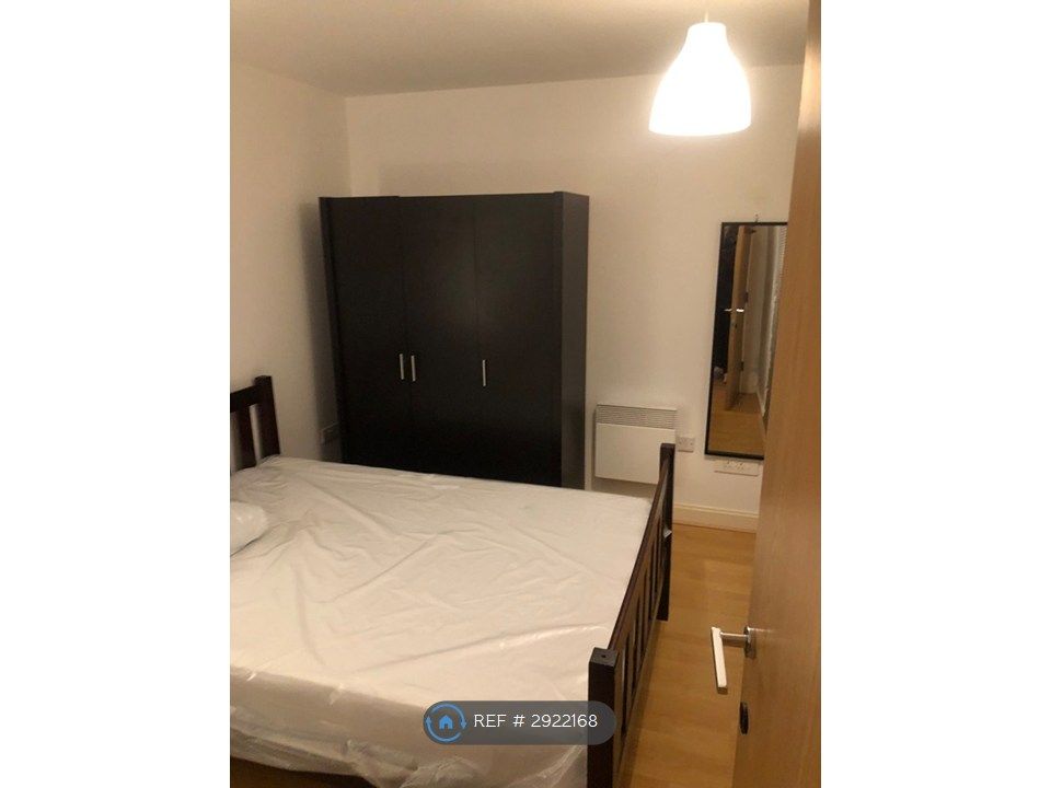 Property photo 3 of 13 Bedroom 2