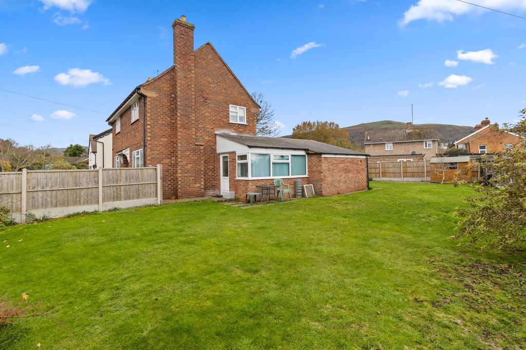 Property photo 3 of 20