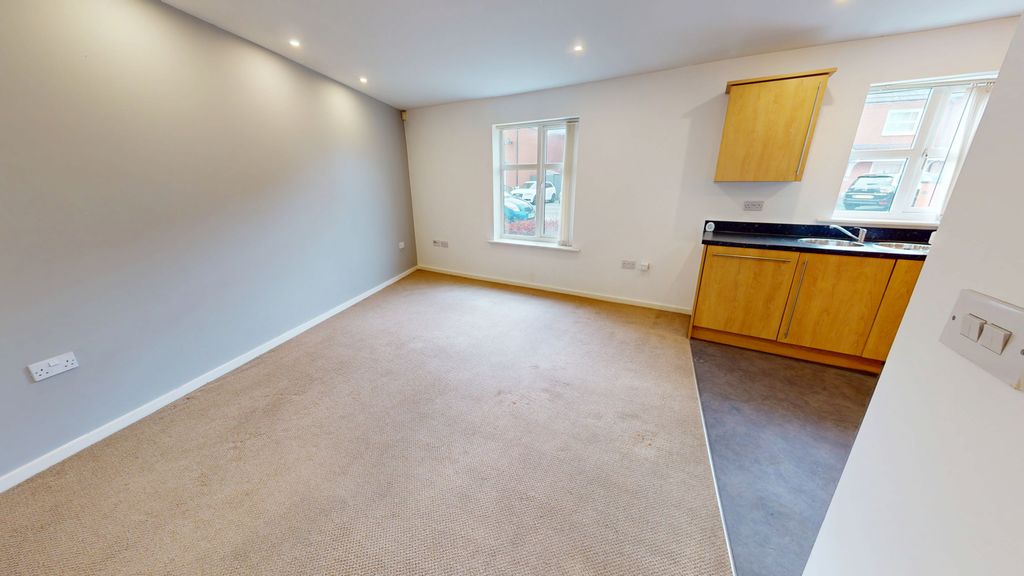 Property photo 3 of 7