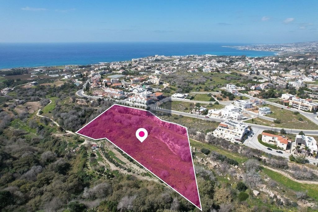 Property photo 2 of 5