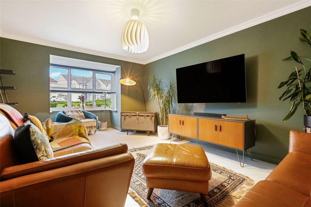 Property photo 2 of 24 Picture No. 04