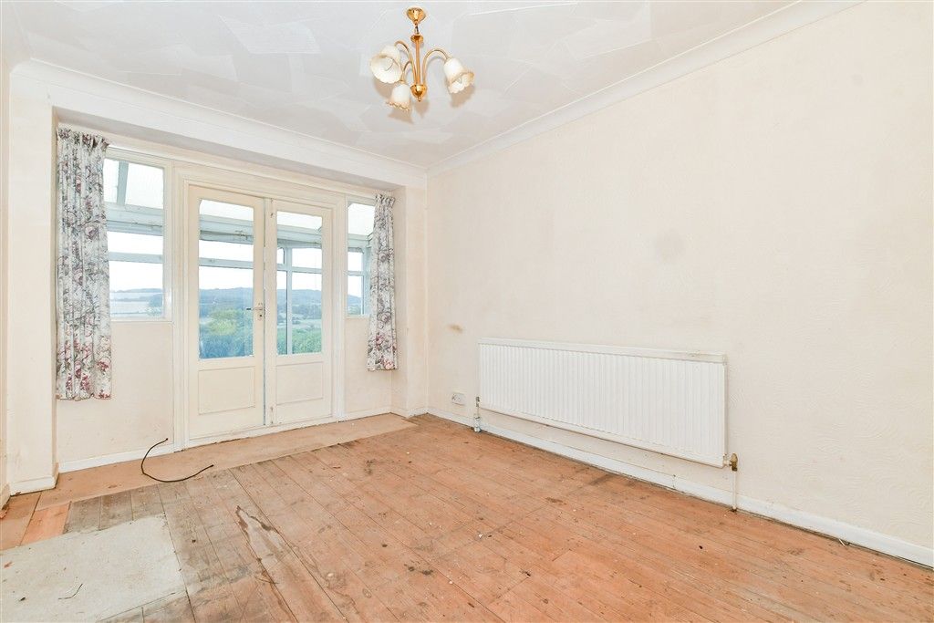 Property photo 3 of 13 Dining Room