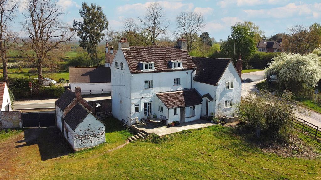Property photo 1 of 29