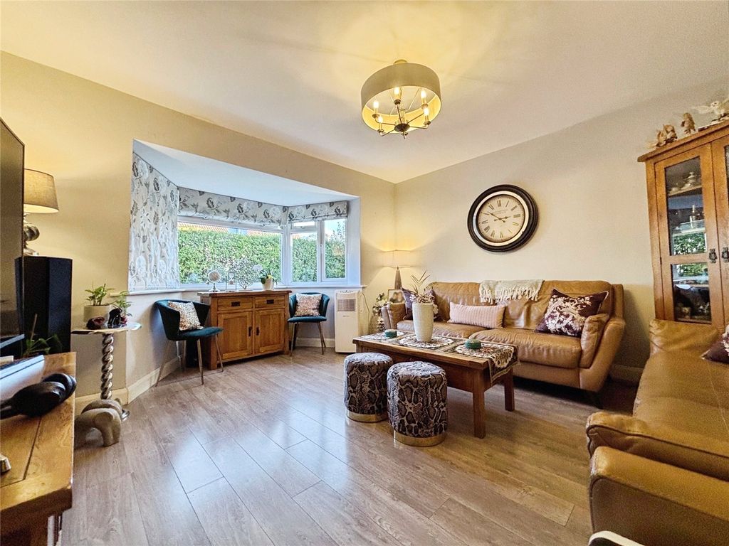 Property photo 2 of 18 Picture No. 03