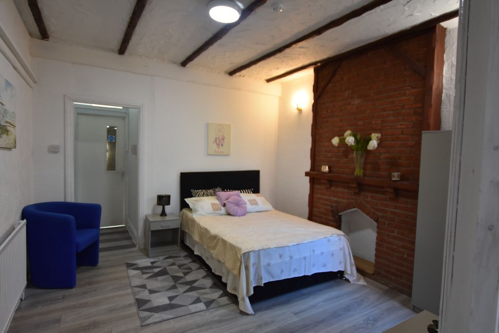 Property photo 2 of 13 Photo 2