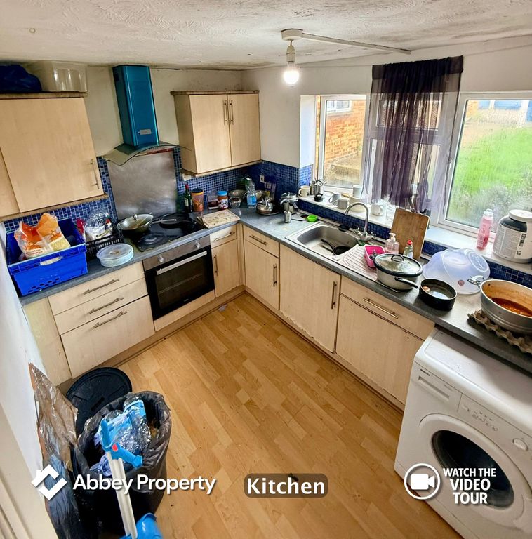 Property photo 3 of 9