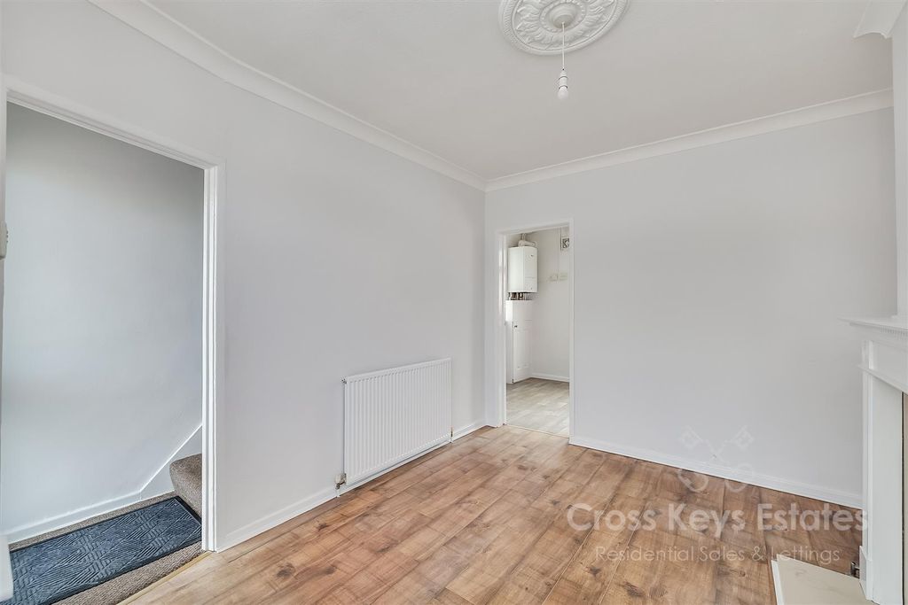 Property photo 3 of 25 Sitting Room
