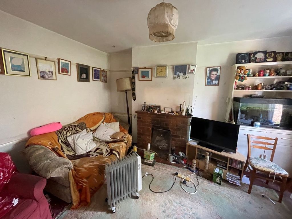 Property photo 3 of 22